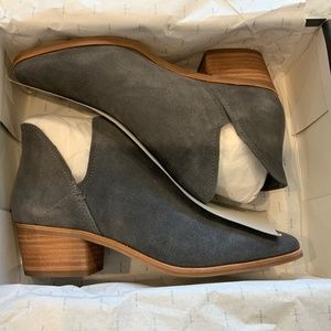 Dolce Vita Kayla Bootie, Anthracite (Gray) Suede, Size 10, New In Box Never Worn